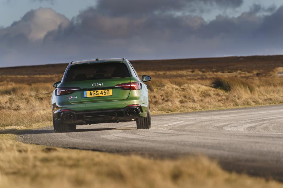  Audi RS4 Avant (B9) 2020 года  (UK) (фото 27 из 99)